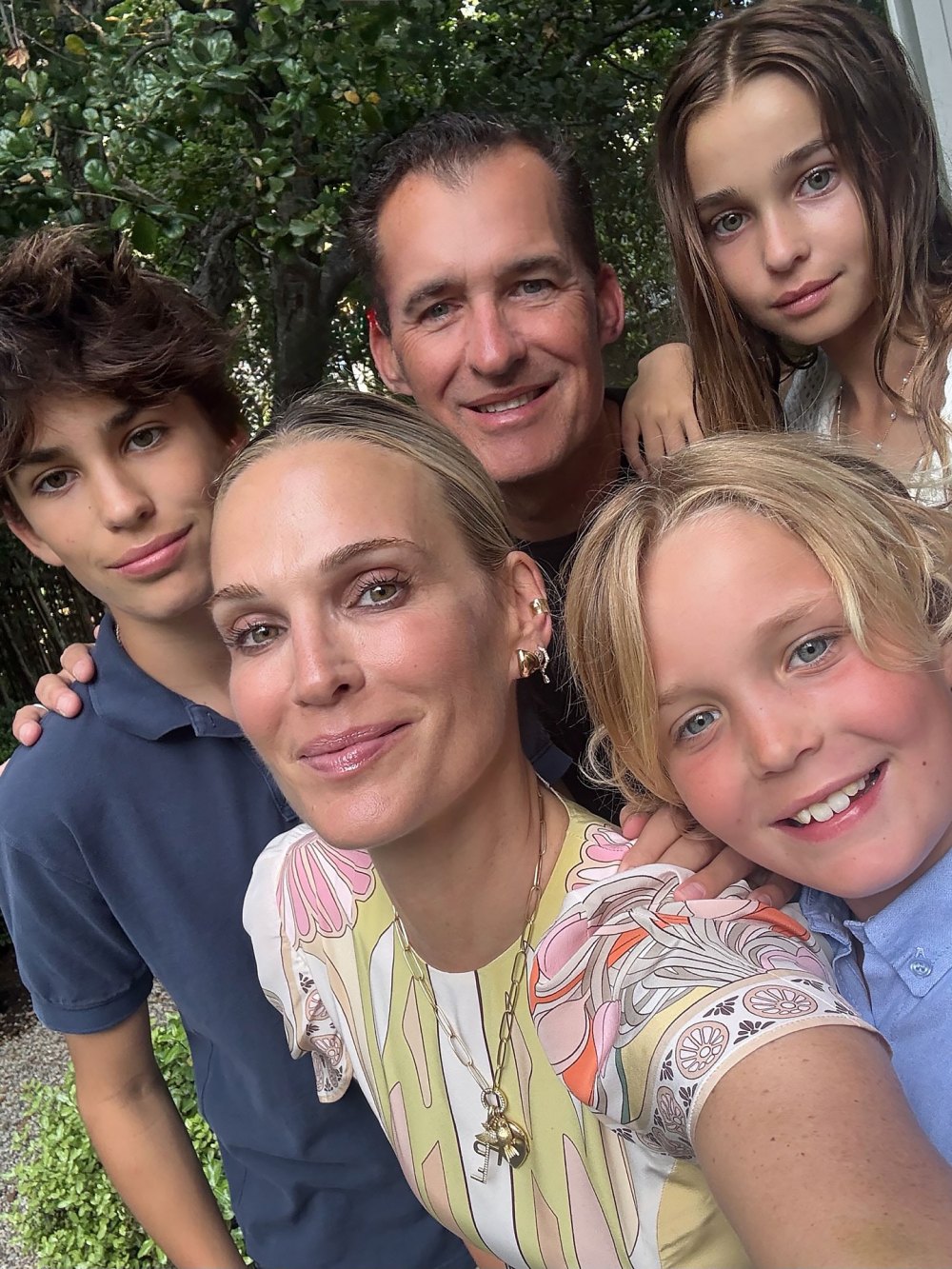 Family Molly Sims 2634 Us Weekly Cover Story