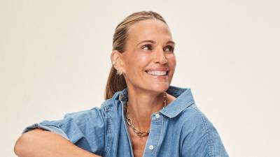 Feature Molly Sims 2634 Us Weekly Cover Story