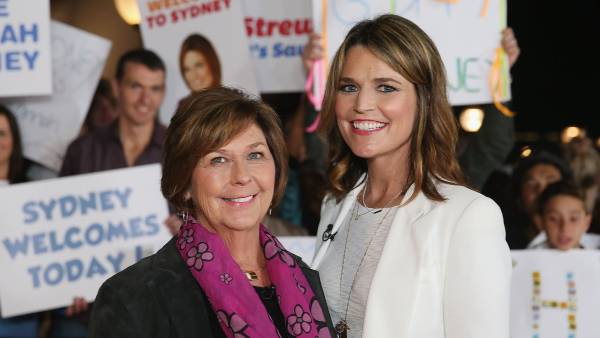 Feature Savannah Guthrie and Nancy Guthrie 2636 Us Weekly Cover Story