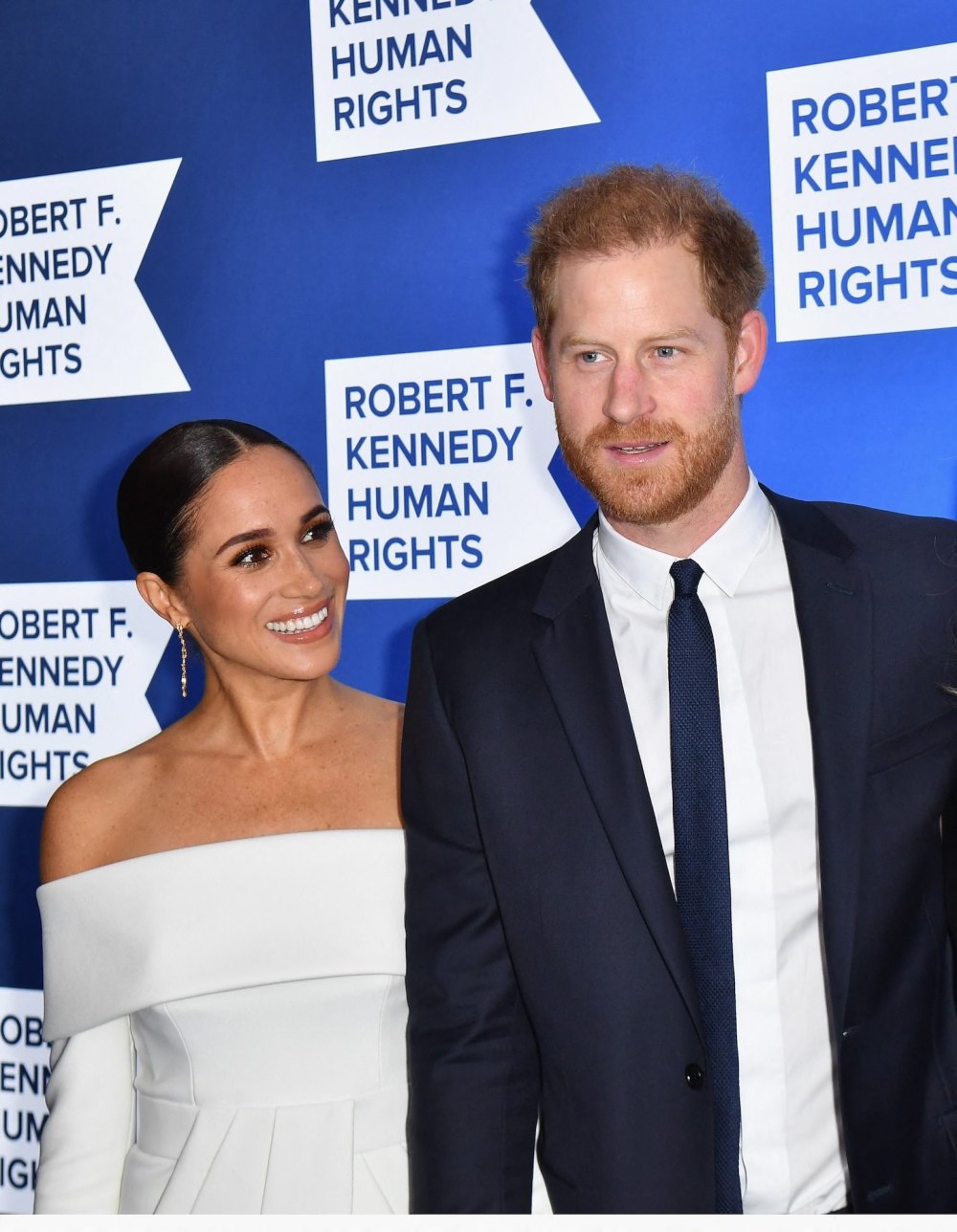 GettyImages-1245427060 How Prince William and Kate Middleton Are Reacting to Prince Harry and Meghan uk move