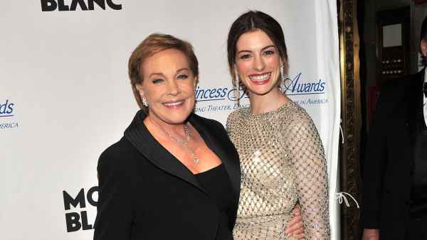 GettyImages-131144290-Why-Julie-Andrews-Wont-Be-in-The-Princess-Diaries-3.jpg