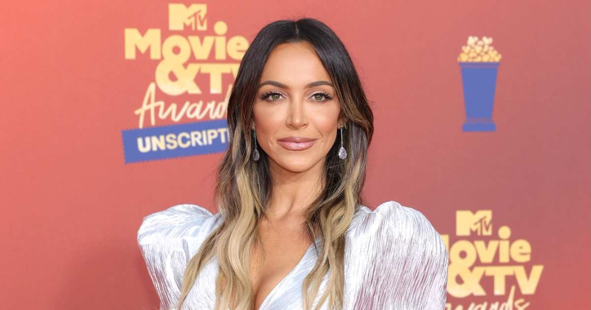 Kyle Richards’ Daughter Farrah Aldjufrie Reveals Identity of Baby’s Father: ‘Very Exciting Day’