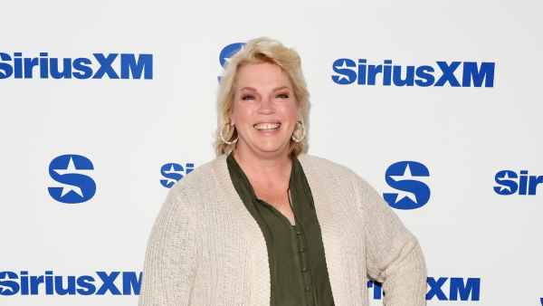 Sister Wives' Janelle Brown Reflects on Past, Says She No Longer Needs 'Permission' Amid New Romance