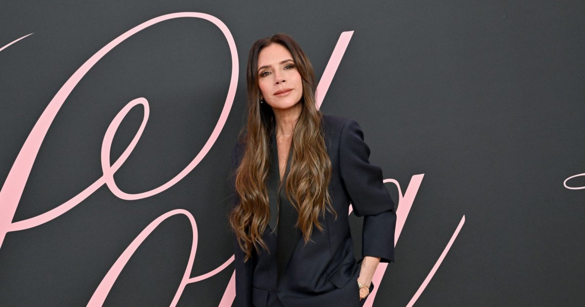 Victoria Beckham’s Dreamy ,100 Wicker Bag Is So Vacation-Coded — Get the Look for Victoria Beckham’s Dreamy ,100 Wicker Bag Is So Vacation-Coded — Get the Look for
