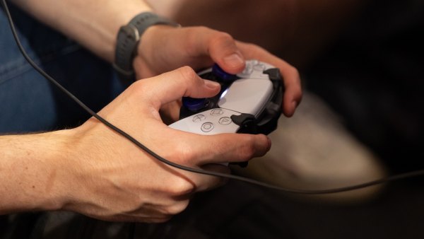 GettyImages-2167789295 Researchers Turned Video Game Into Tool to Help Teens Manage Anxiety