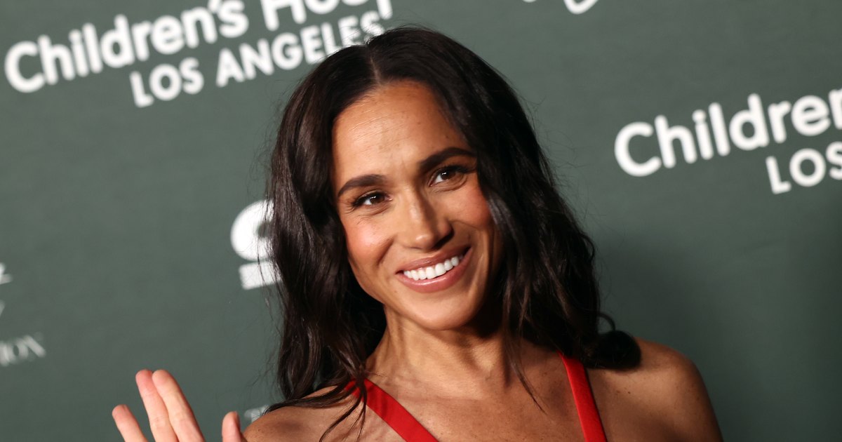 It’s Not Too Late! Snag Meghan Markle’s Sexy yet Flattering One-Piece Swimsuit Style for It’s Not Too Late! Snag Meghan Markle’s Sexy yet Flattering One-Piece Swimsuit Style for