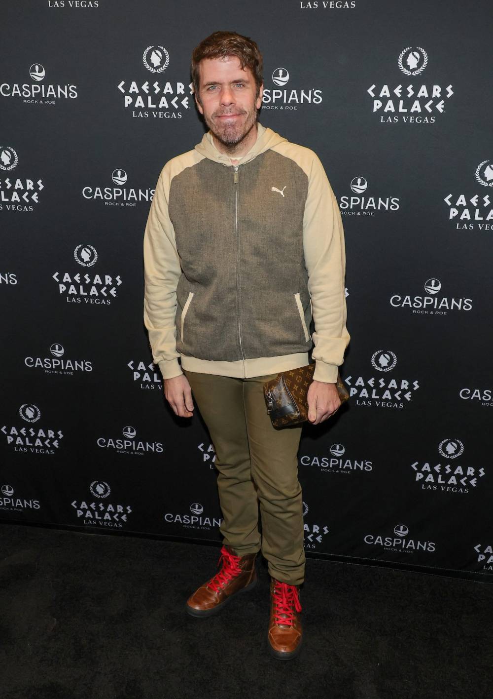GettyImages-2193369707 perez hilton to have surgery