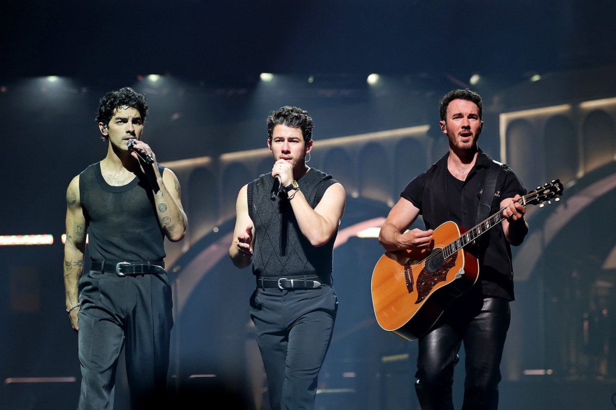 GettyImages-2233642371 Jonas Brothers Will Headline NFLs Halftime Show During Australia Game