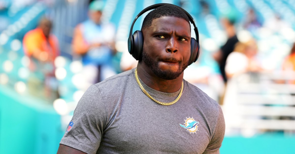 Tyreek Hill’s Estranged Wife Raises Question of Whether He Paid Off Woman Who Accused Him of Abuse Tyreek Hill’s Estranged Wife Raises Question of Whether He Paid Off Woman Who Accused Him of Abuse