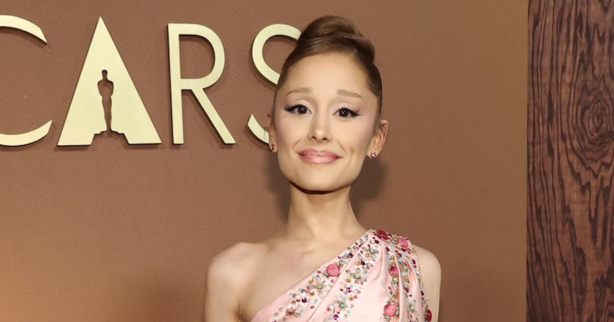 Ariana Grande Marks the End of North American Leg of Her Tour Ahead of Break From Spotlight Ariana Grande Marks the End of North American Leg of Her Tour Ahead of Break From Spotlight