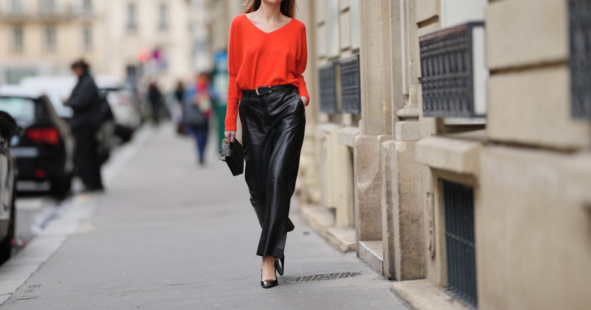 Too Cold for Sandals But Too Warm for Boots? We Found Versatile Footwear for Transitional Temps Too Cold for Sandals But Too Warm for Boots? We Found Versatile Footwear for Transitional Temps