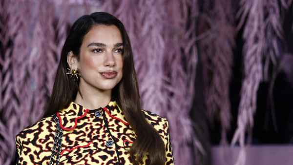 GettyImages-2257873558-Dua-Lipas-Go-To-Food-Spots-Include-Midnight-Churros-in-Madrid-and-a-No-Menu-Omakase-Bar-in-Tokyo