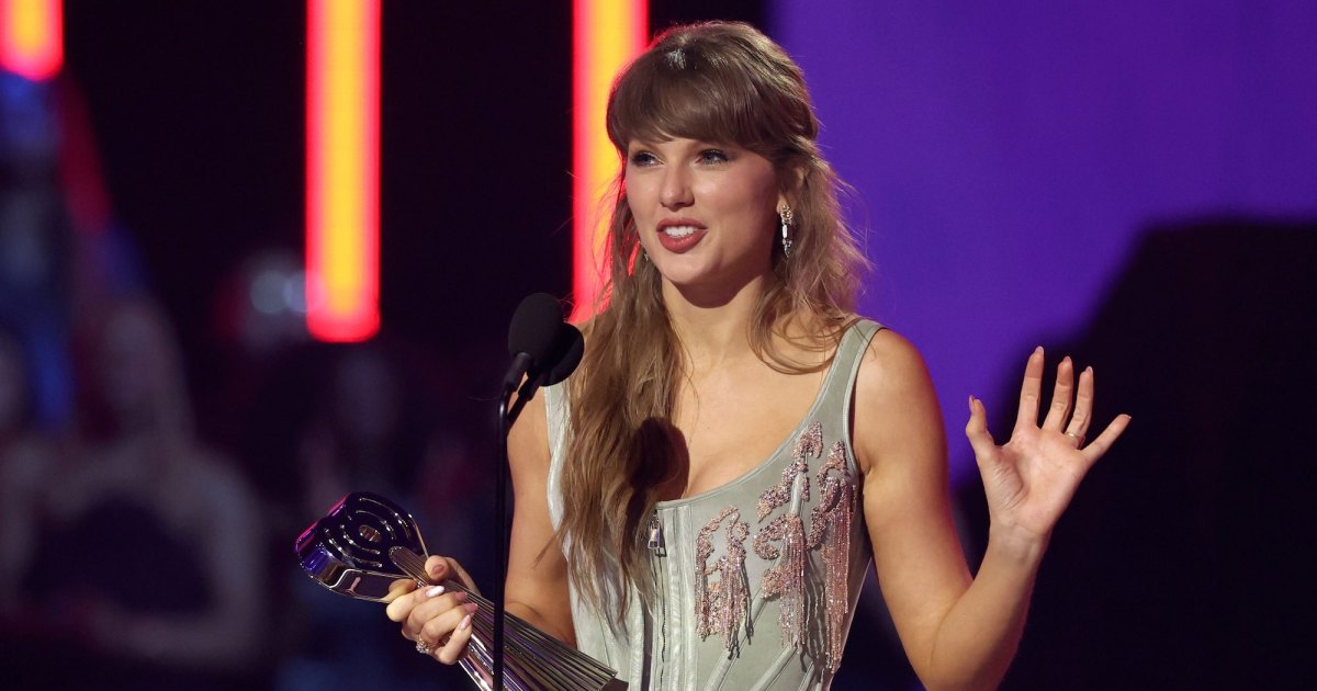 Taylor Swift Reveals ‘Tim McGraw’ Song Easter Eggs Predicted Her Life Now After Travis Kelce Wedding Taylor Swift Reveals ‘Tim McGraw’ Song Easter Eggs Predicted Her Life Now After Travis Kelce Wedding