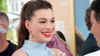 Anne Hathaway