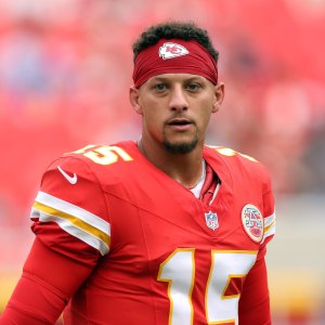 Patrick Mahomes Status for Start of Season in Doubt Amid ACL Recovery