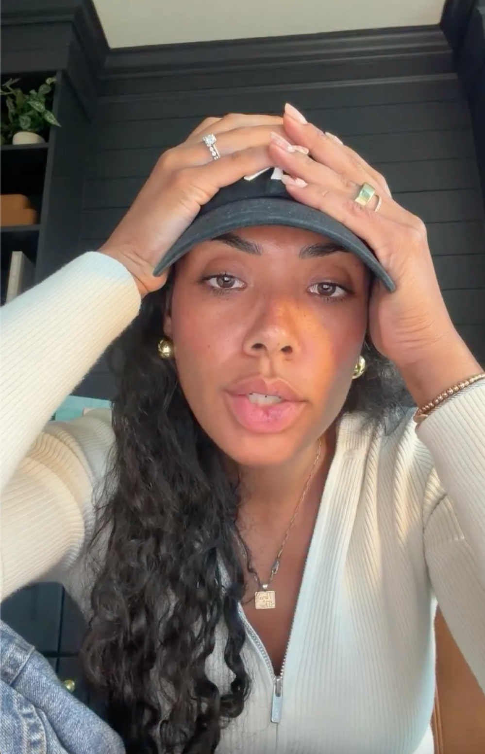 Influencer Demi Schweers Breaks Down Over MS Update Claps Back at Troll Saying Shes Faking TikTok