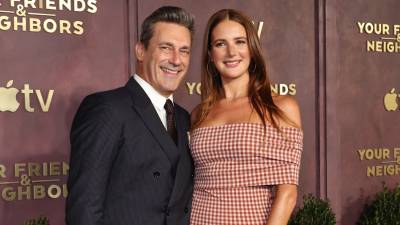 Mad Men Actor Jon Hamms Wife Anna Osceola Is Pregnant Expecting Baby No 1 Report