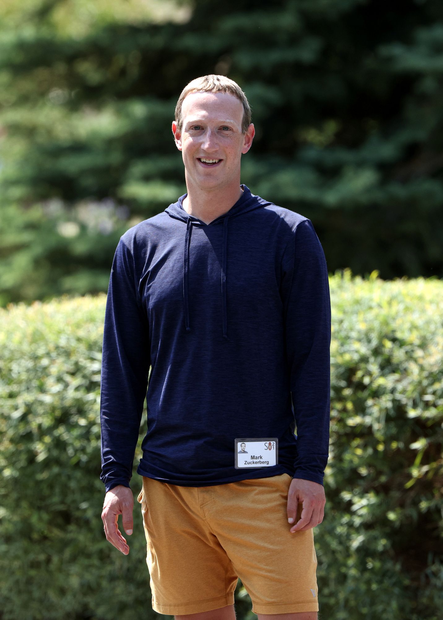 Mark Zuckerberg Bio Pic