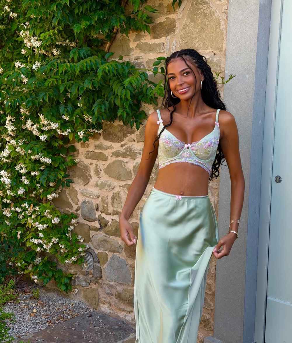 Mormon Wives Layla Taylor Details Regrets With Plastic Surgery I Learned My Lesson the Hard Way Podcast