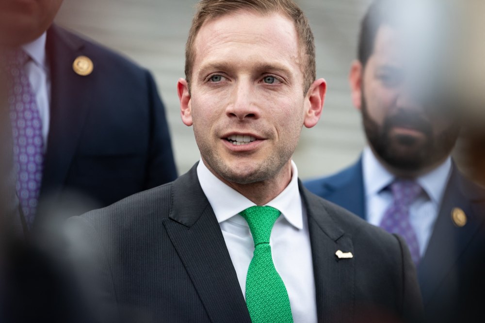 Rep Max Millers Attorney Issues Apology After Releasing Pic of His 2 Year Old Daughter Fully Nude Inline