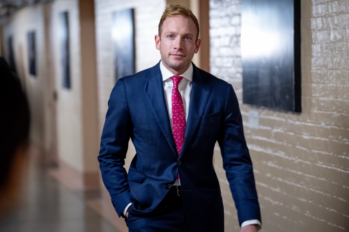 Rep Max Millers Attorney Issues Apology After Releasing Pic of His 2 Year Old Daughter Fully Nude
