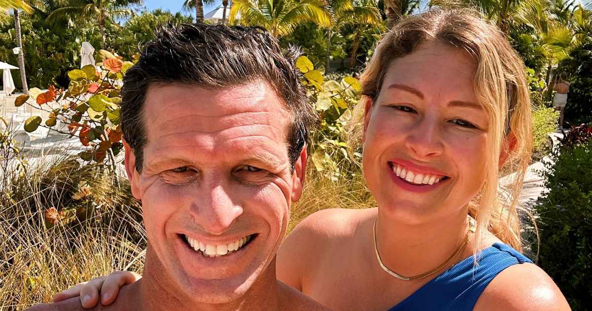 Influencer MacKenzie Smith Announces Split From Husband Influencer MacKenzie Smith Announces Split From Husband