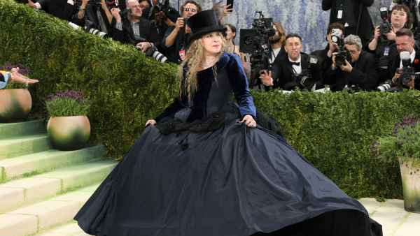 Stevie-Nicks-in-Galliano-Met-Gala-2026-GettyImages-2274535220
