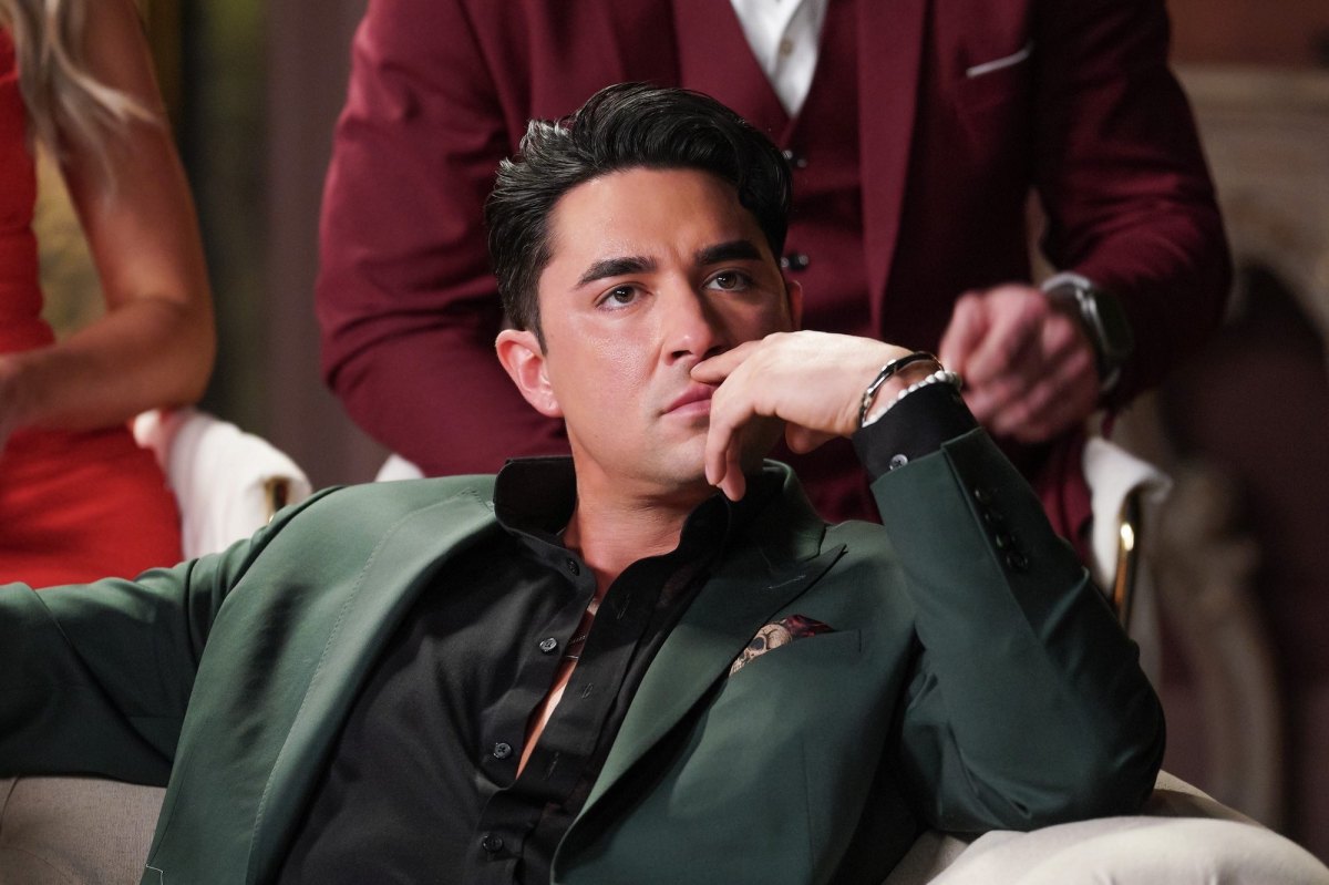 TCDVAVIHY043 Vanderpump Villa Alum Marciano Brunette Settles Defamation Lawsuit Against Mormon Wives Star Demi Engemann