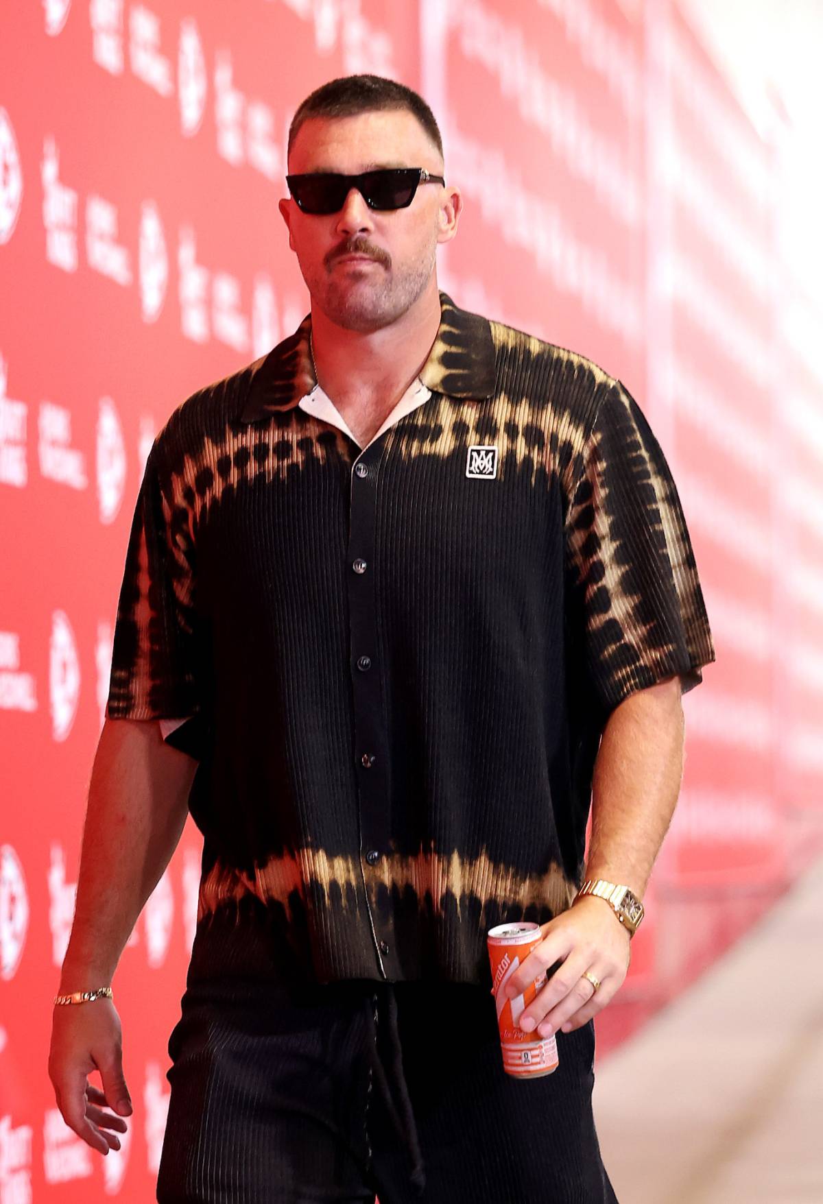Travis-Kelce-GettyImages-2290614692
