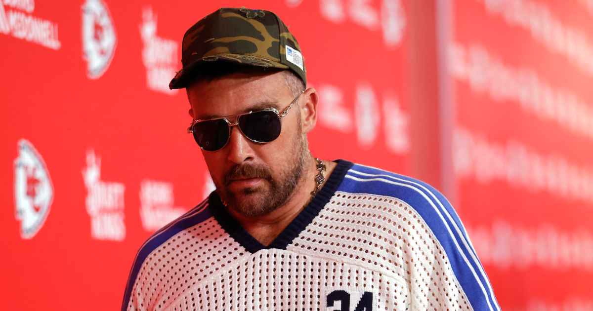 Travis Kelce Shows Off New Glimpse of Wedding Band at Kansas City Chiefs Preseason Game Travis Kelce Shows Off New Glimpse of Wedding Band at Kansas City Chiefs Preseason Game