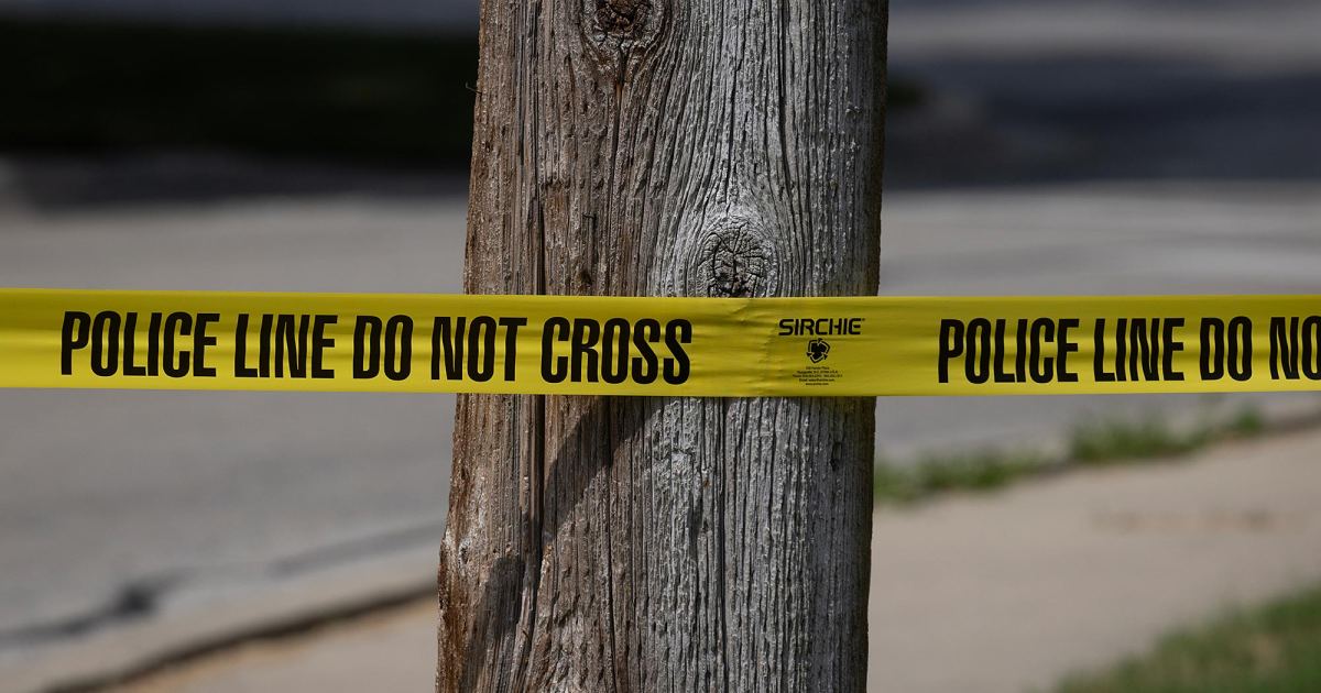 Indiana Woman Rams Car Into Husband After Divorce Hearing, Stabs Him Outside Courthouse Indiana Woman Rams Car Into Husband After Divorce Hearing, Stabs Him Outside Courthouse