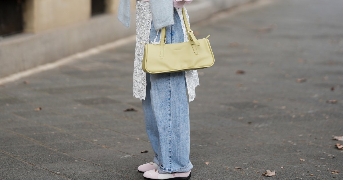 Ballet Sneakers Are Summer’s Biggest (And Most Polarizing) Shoe Trend — We’re Taking These 12 Picks Straight Into Early Fall Ballet Sneakers Are Summer’s Biggest (And Most Polarizing) Shoe Trend — We’re Taking These 12 Picks Straight Into Early Fall