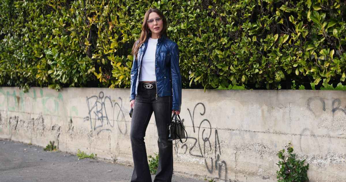 Bootcut Jeans Are Officially Back — And We Forgot How Flattering They Are on Women Over 40 Bootcut Jeans Are Officially Back — And We Forgot How Flattering They Are on Women Over 40
