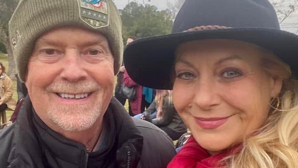 Couple Found Dead in Apparent Murder-Suicide 1 Day After Celebrating 40th Anniversary