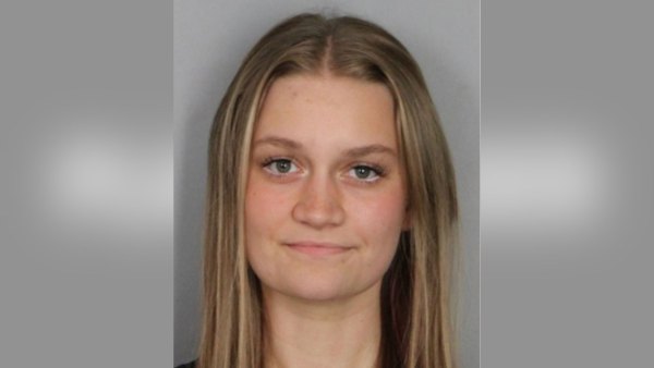 Delaware Dance Teacher Arrested After She Allegedly Sexually Abused 2 Teenage Students