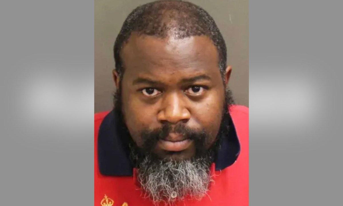 Florida Pastor Arrested After Allegedly Sexually Abusing Boy, 14, He Met on Dating App