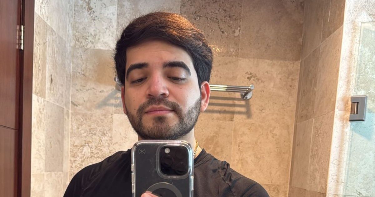 TikTok Influencer Cesar Gastelum Fatally Shot Outside of Fast Food Restaurant During Livestream TikTok Influencer Cesar Gastelum Fatally Shot Outside of Fast Food Restaurant During Livestream