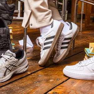 kids-foot-locker-back-to-school-sneakers