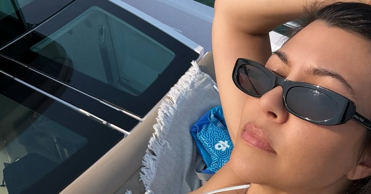 Kourtney Kardashian Celebrates Her ‘Breastfeeding Body’ in a Tiny Silver Thong Bikini Kourtney Kardashian Celebrates Her ‘Breastfeeding Body’ in a Tiny Silver Thong Bikini
