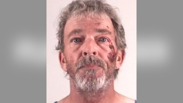 Man Purchased ‘Murder Kit’ Before Fatally Stabbing Estranged Wife Outside of Her Home