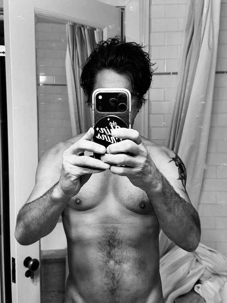 John Stamos Posts Nude Bathroom Selfie While Celebrating His 63rd Birthday inline