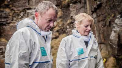 John Simm and Anastasia Hille in Prey