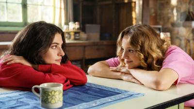 Ella Rubin, Bo Bragason in Sterling Point season 1