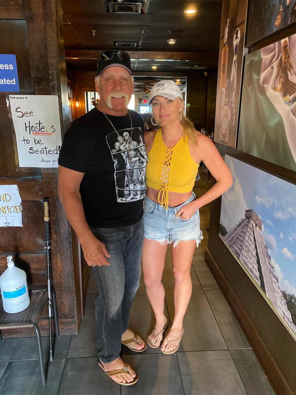 1-2.jpg hulk hogan brooke hogan