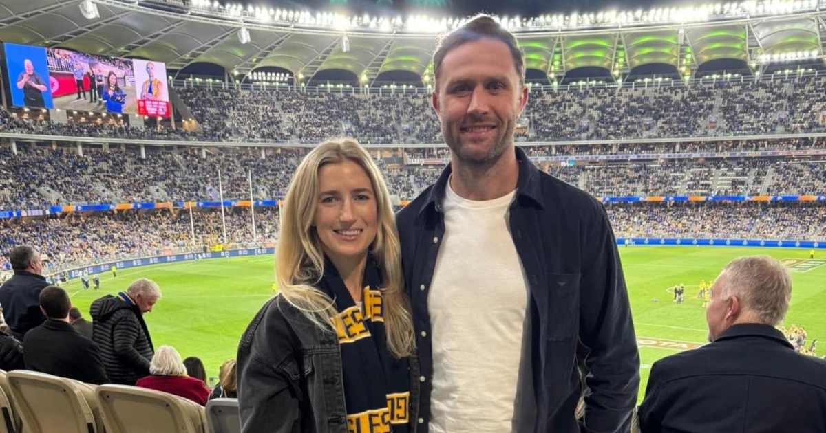 Partner of Former AFL Player Mark Hutchings Dies 2 Days After Giving Birth Partner of Former AFL Player Mark Hutchings Dies 2 Days After Giving Birth