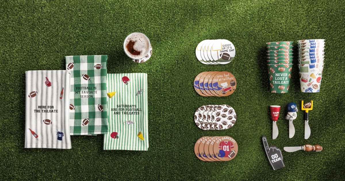 Hosting a Tailgate? Dont Forget These Festive Game Day Hosting Essentials Hosting a Tailgate? Dont Forget These Festive Game Day Hosting Essentials
