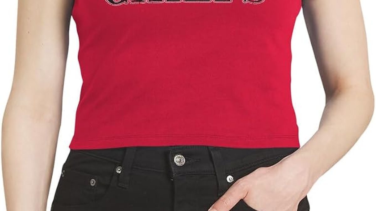 Taylor Swift's Rich-Looking Chiefs Shirt Is Sold Out — Shop Similar Styles in Stock