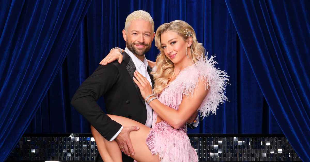 Amber Glenn Reveals Which Fellow Olympian She Spoke to Before ‘DWTS’ Debut: ‘Love Her to Death’ (Exclusive) Amber Glenn Reveals Which Fellow Olympian She Spoke to Before ‘DWTS’ Debut: ‘Love Her to Death’ (Exclusive)