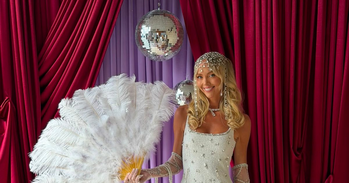 Inside OnlyFans Star Annie Knight’s Bachelorette Party Ahead of Wedding to Henry Brayshaw (Exclusive)