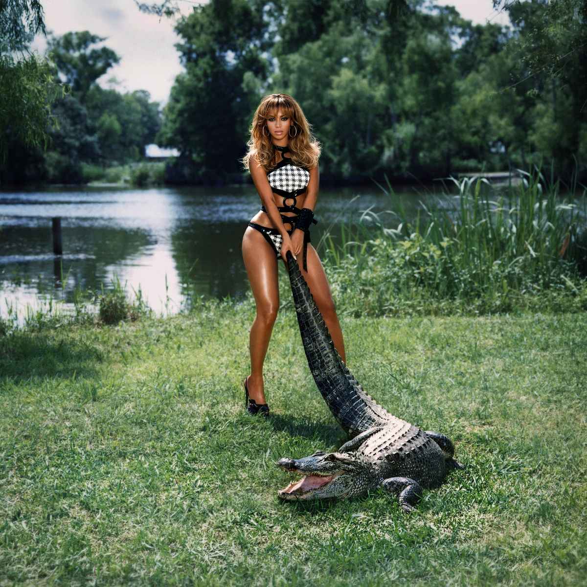 Beyoncé's "B'Day (20th Anniversary Deluxe Edition" album cover